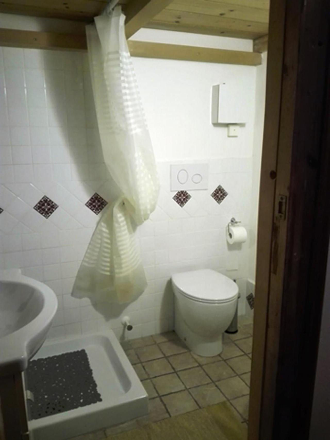B&B Le Finestre Su Via Cavour Sassari Quarto foto