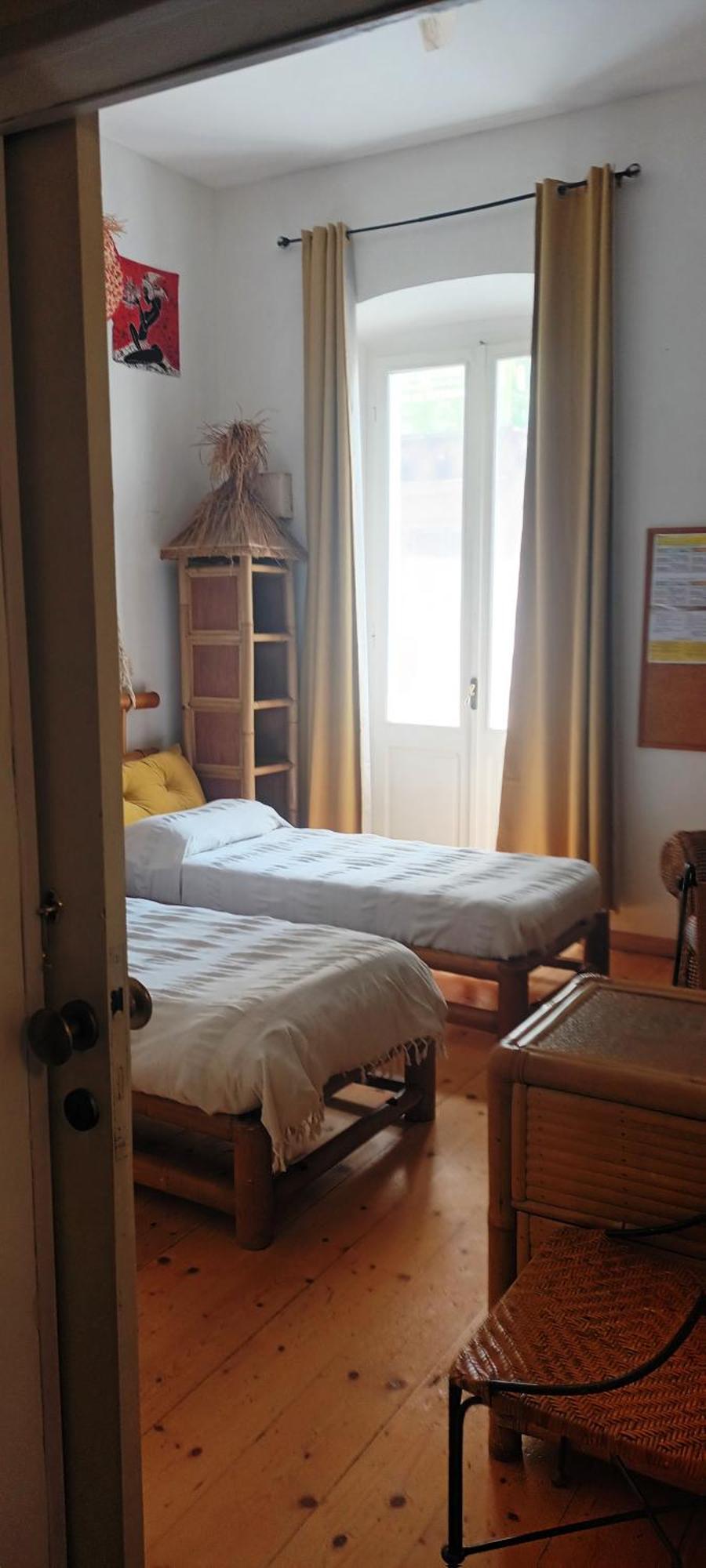 B&B Le Finestre Su Via Cavour Sassari Quarto foto