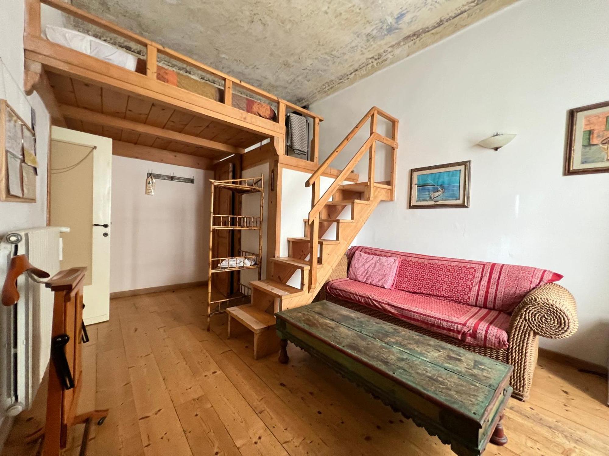 B&B Le Finestre Su Via Cavour Sassari Quarto foto